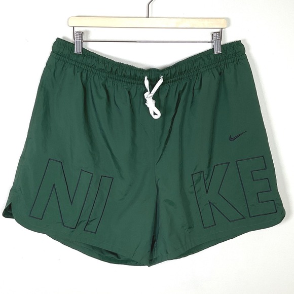 Nike Men's Sportswear Lined Woven Flow Shorts XXL NWT 5.5" Inseam NWT - Picture 1 of 11